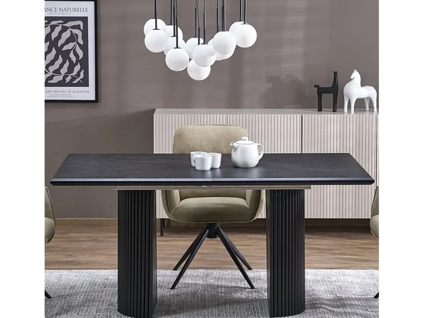 Mesa de diseño extensible negra con tablero chapado en roble 160-250 cm MISTY