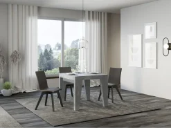 Mesa extensible cuadrada pequeña 90x90/246 cm Naxo-Color Gris cemento-Soporte 4 pies-3 alargaderas gruesas