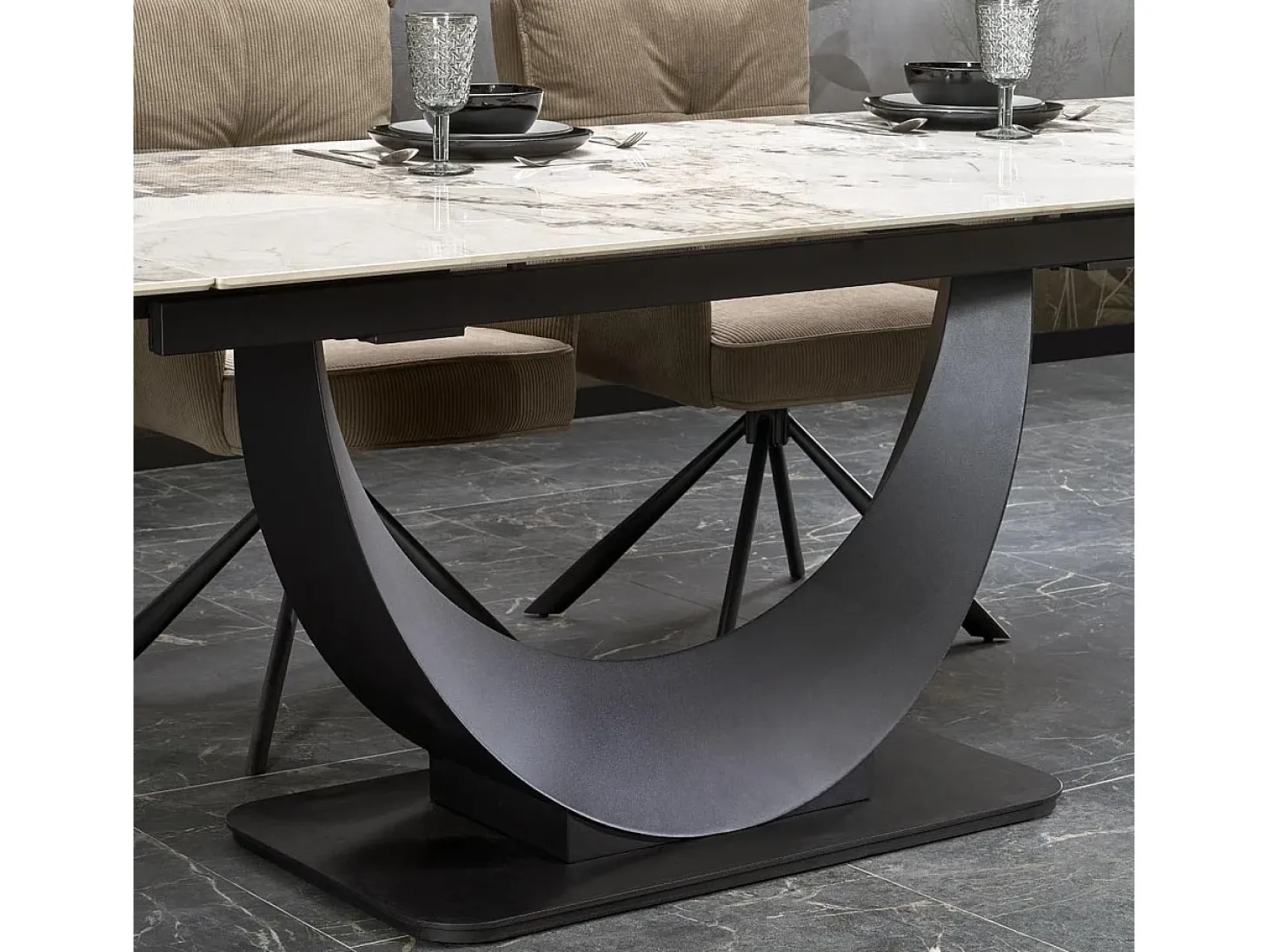 Mesa extensible de cerámica 180-240 cm con pata de madera Diseño Lisa