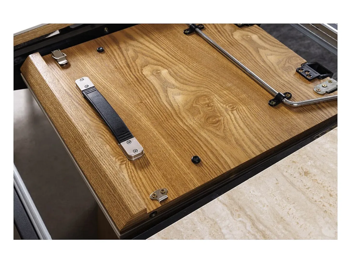 Mesa LUMEA extensible 160–200 cm – Mesa contemporánea de cerámica con aspecto de travertino y roble
