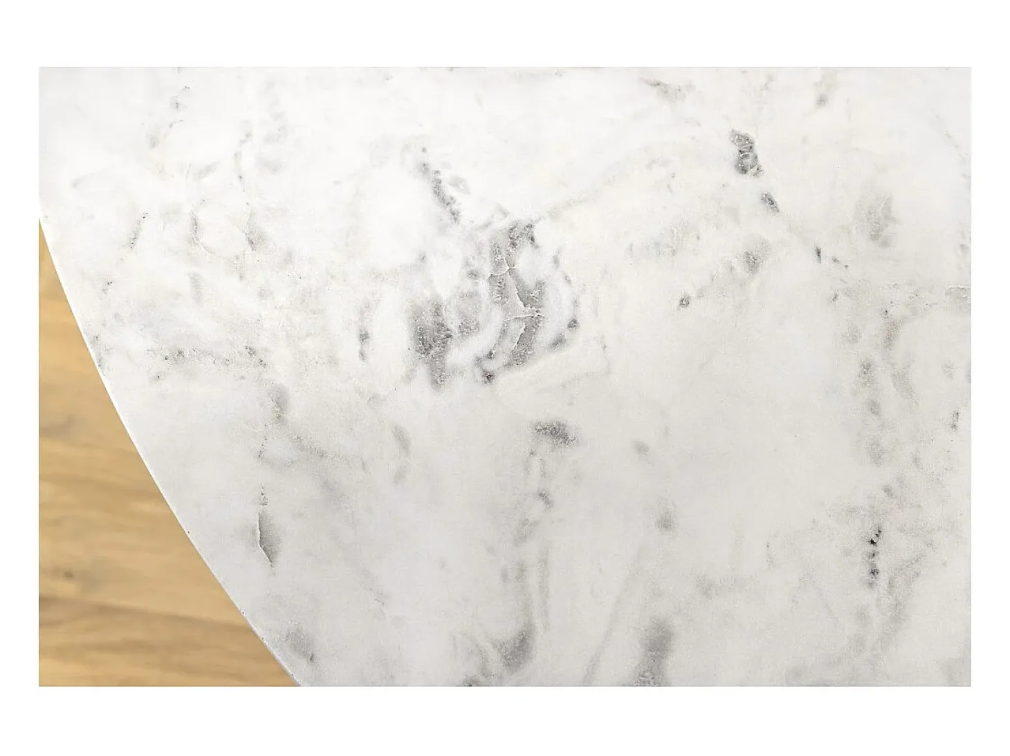 Mesa redonda SOLEA – Mármol blanco y pie dorado – Elegante y moderna