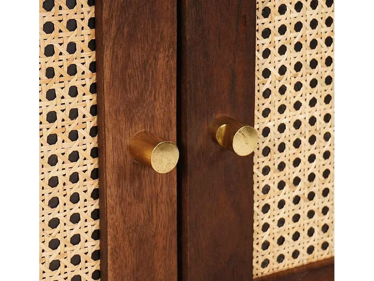 Muebles y estantes de almacenamiento de medios marrones
