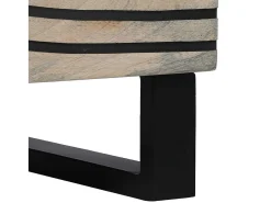 Muebles y estantes para almacenamiento de medios en blanco y negro