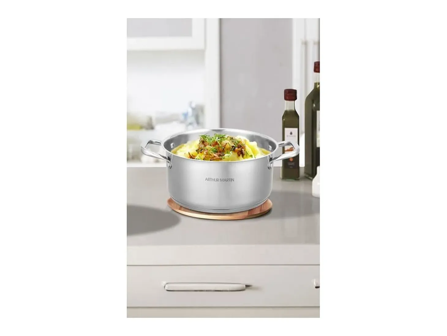 Olla de 32 cm con tapa – Acero inoxidable