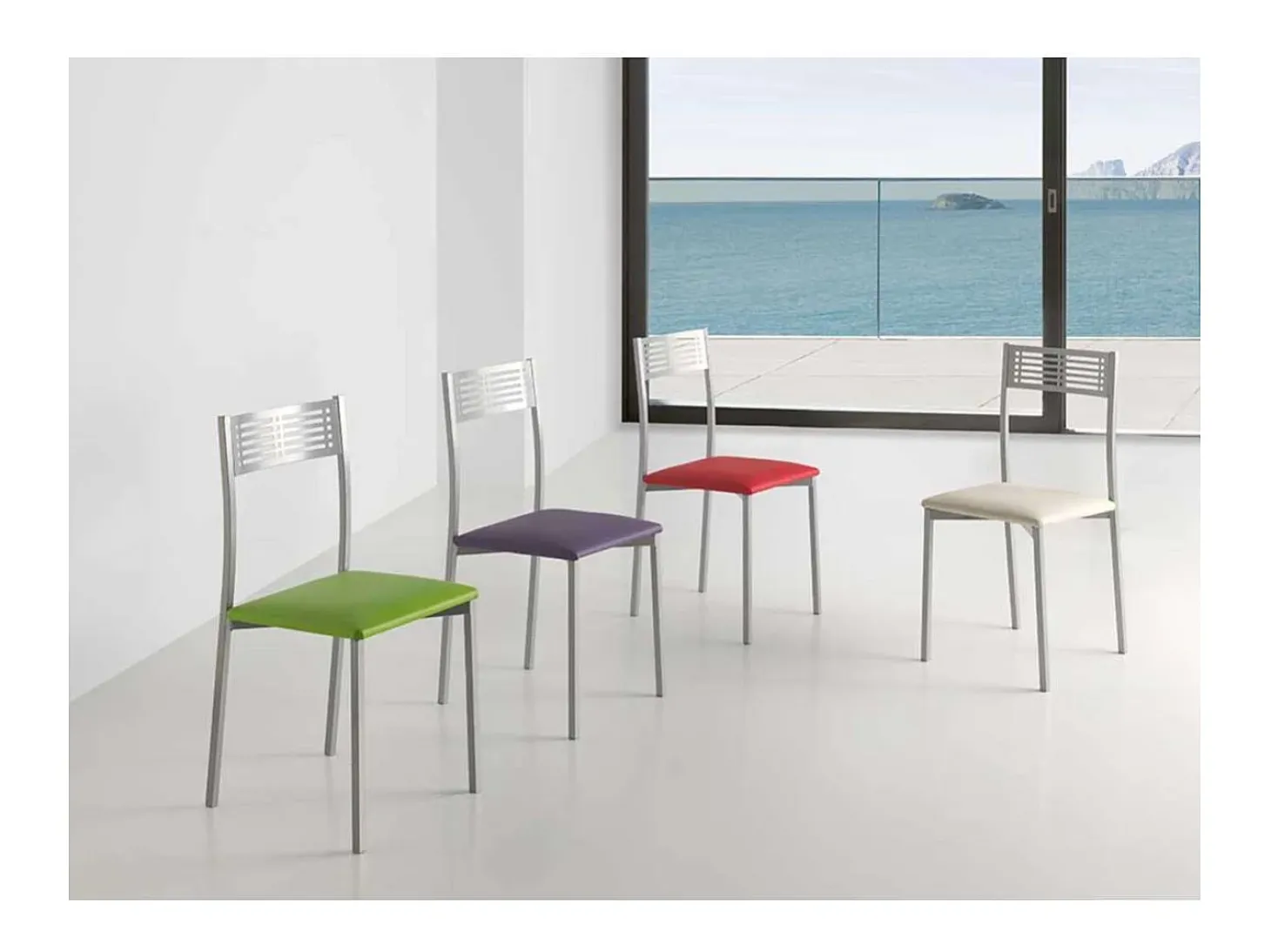 Pack de 4 sillas Laura en polipiel beige, 41 x 47 x 86 cm (largo x ancho x alto)