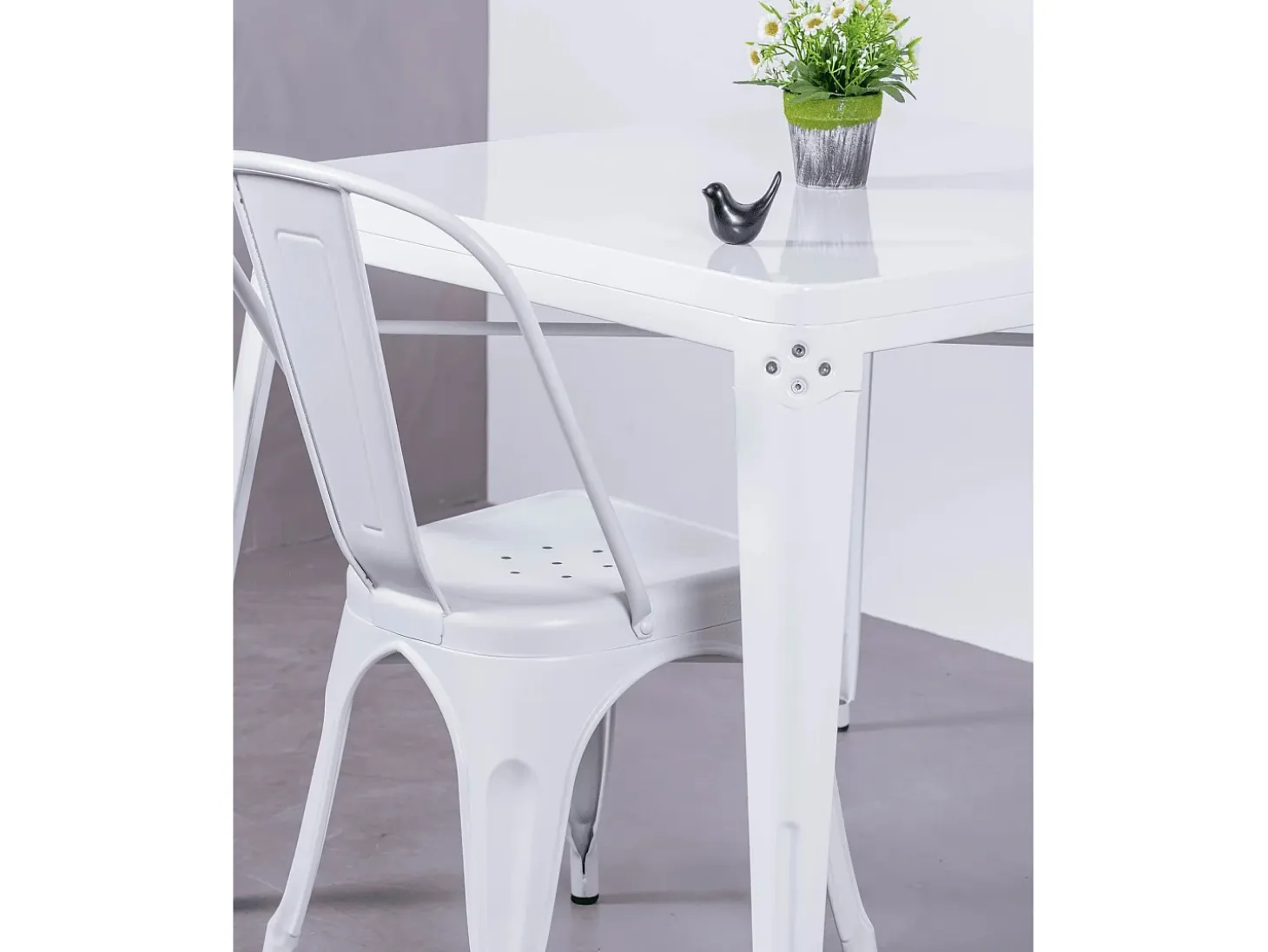 Pack de 4 sillas metálicas apilables - Bistro - Blanco