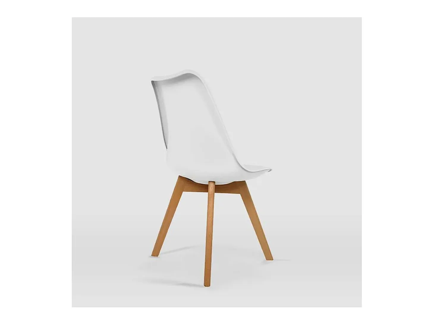 Pack de 4 sillas modelo Dana tapizadas en piel sintética blanco, 48.5cm(ancho ) 82.5cm(al