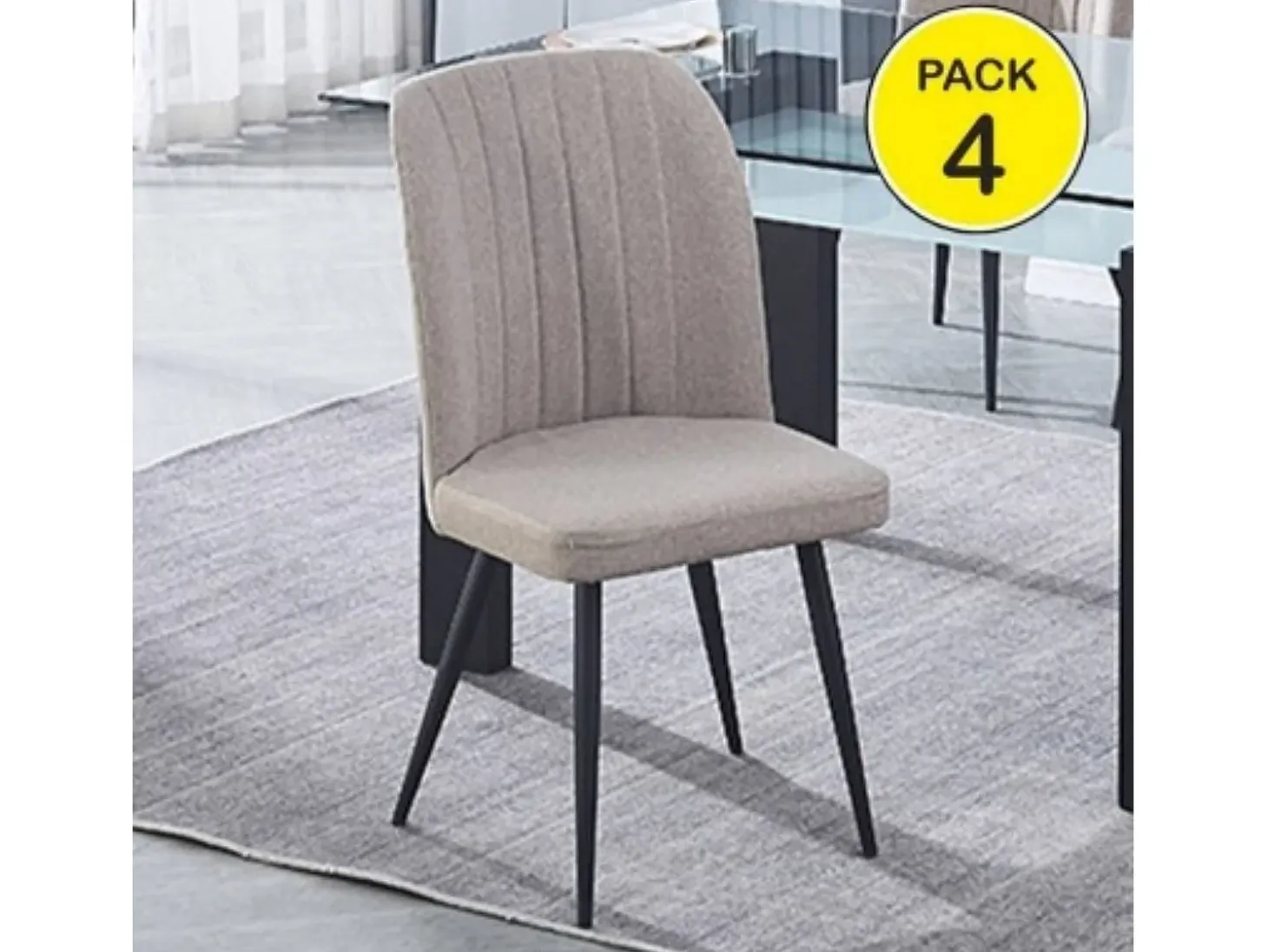 Pack de 4 Sillas Modernas para Comedor y Salón – Tapizado en Color Beig con Patas Metálicas Negras, Medidas: 46 cm x 55 cm x 92 cm