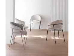 Pack de 4 sillones tapizados en chenilla color crema