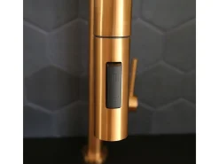 Portofino Mezclador de lavabo con teleducha extraíble en cobre cepillado Essebagno