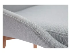 Set de 2 sillas nórdicas de tela gris clara y madera clara maciza HOLO