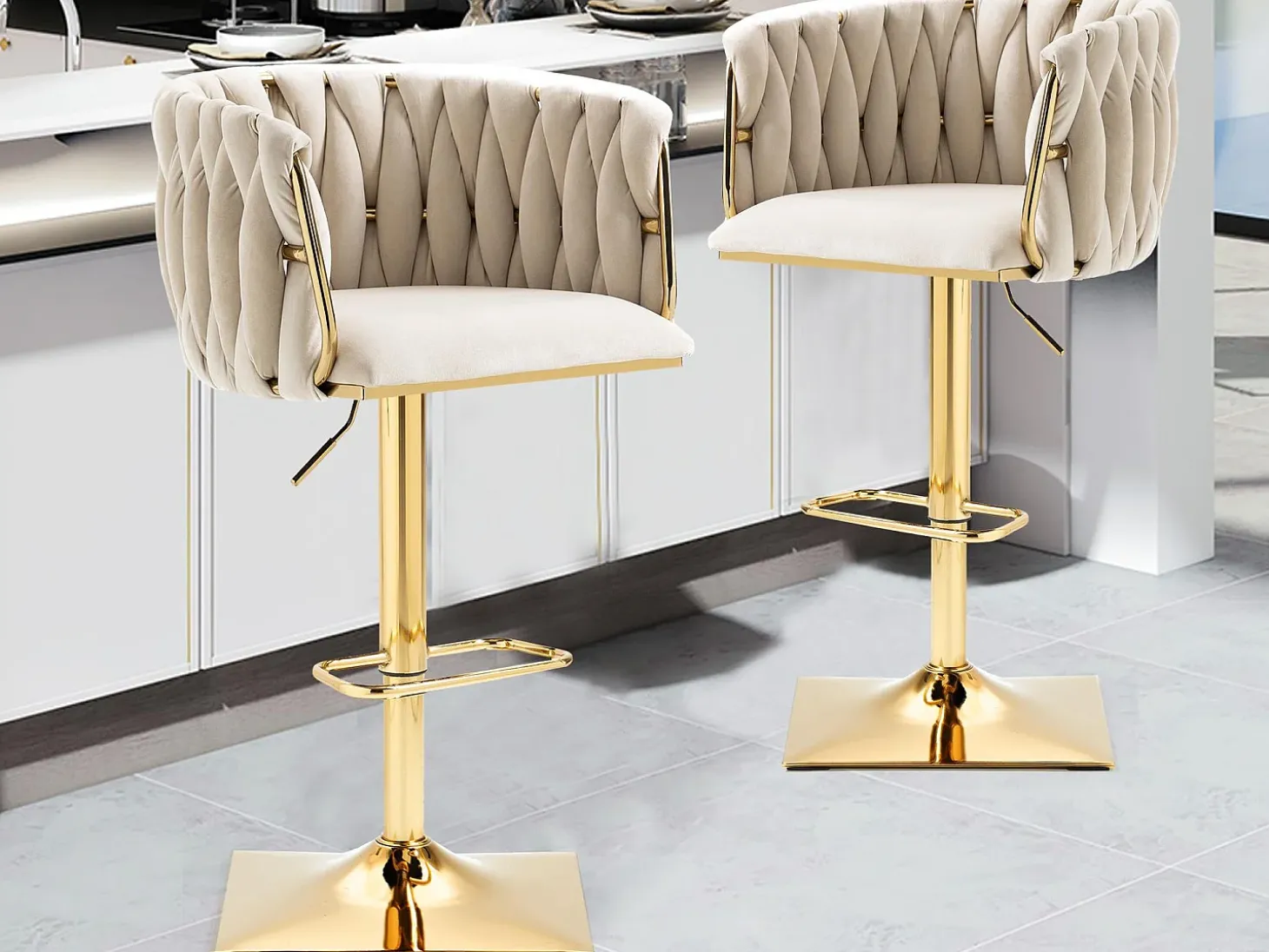 Set de 2 Taburetes de Bar Trenzados - Patas de Metal Dorado - Reposapiés - Altura Ajustable - Giro 360° - Ideal para Cocina, Salón o Bar