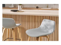 Set de 2 taburetes de cocina nórdicos gris claro y madera 65 cm NONIE