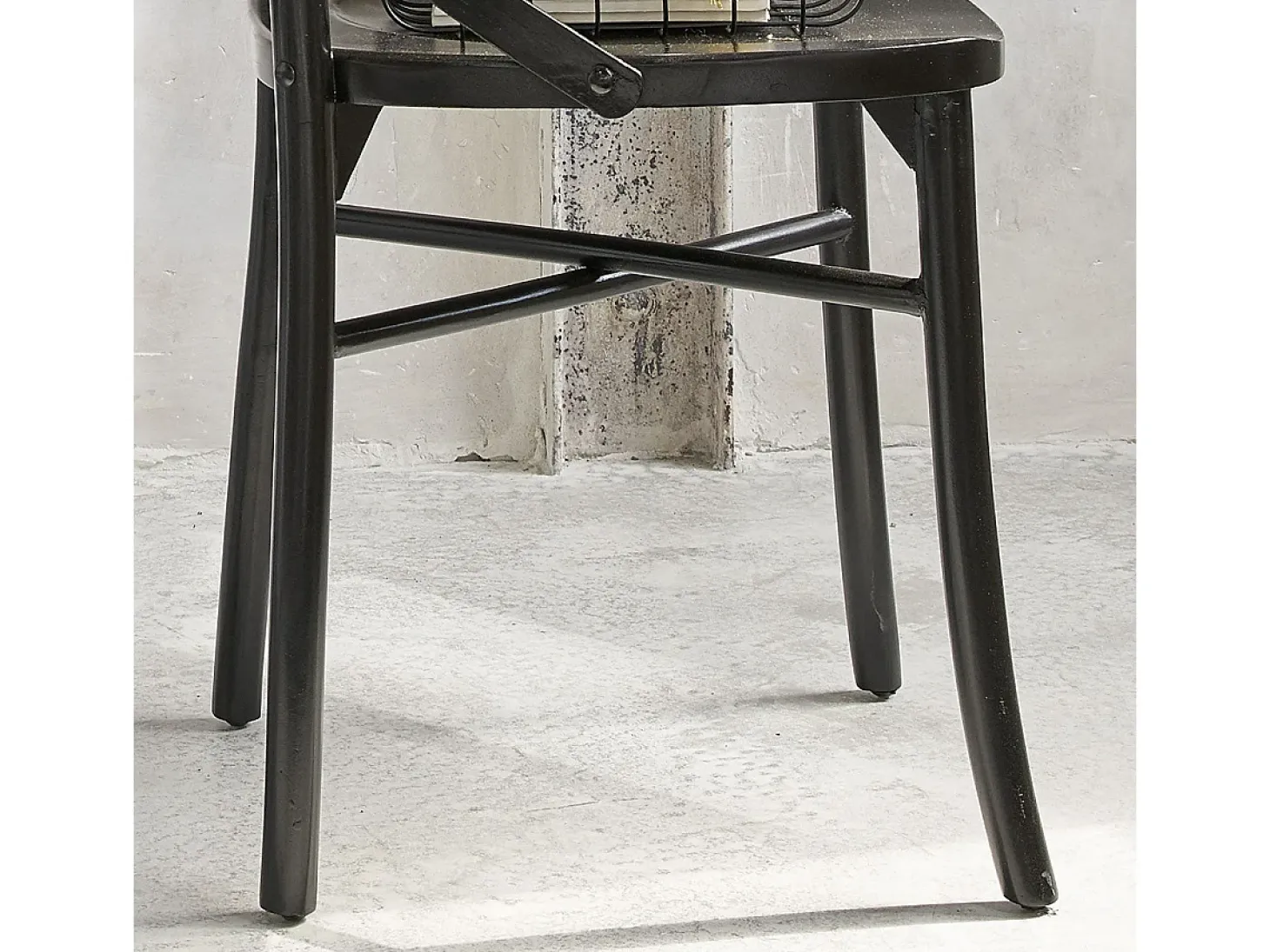 Silla bistró de madera de caoba negra