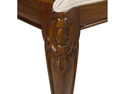 Silla Castle de madera maciza de caoba y tapizada en tela beige