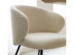 Silla con reposabrazos redondos de tela bouclé y patas de metal Cléa (lote de 2)