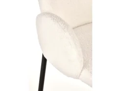 Silla contemporánea en tejido bouclé crema con brazos y patas de metal negro HORN