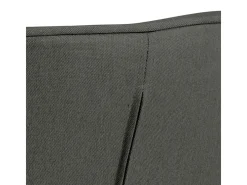 Silla de comedor Aura patas de roble con reposabrazos y retorno en color gris oscuro.