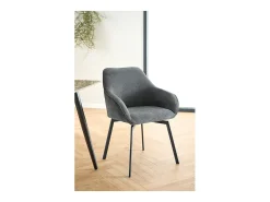 Silla de comedor Clara con reposabrazos tela gris.