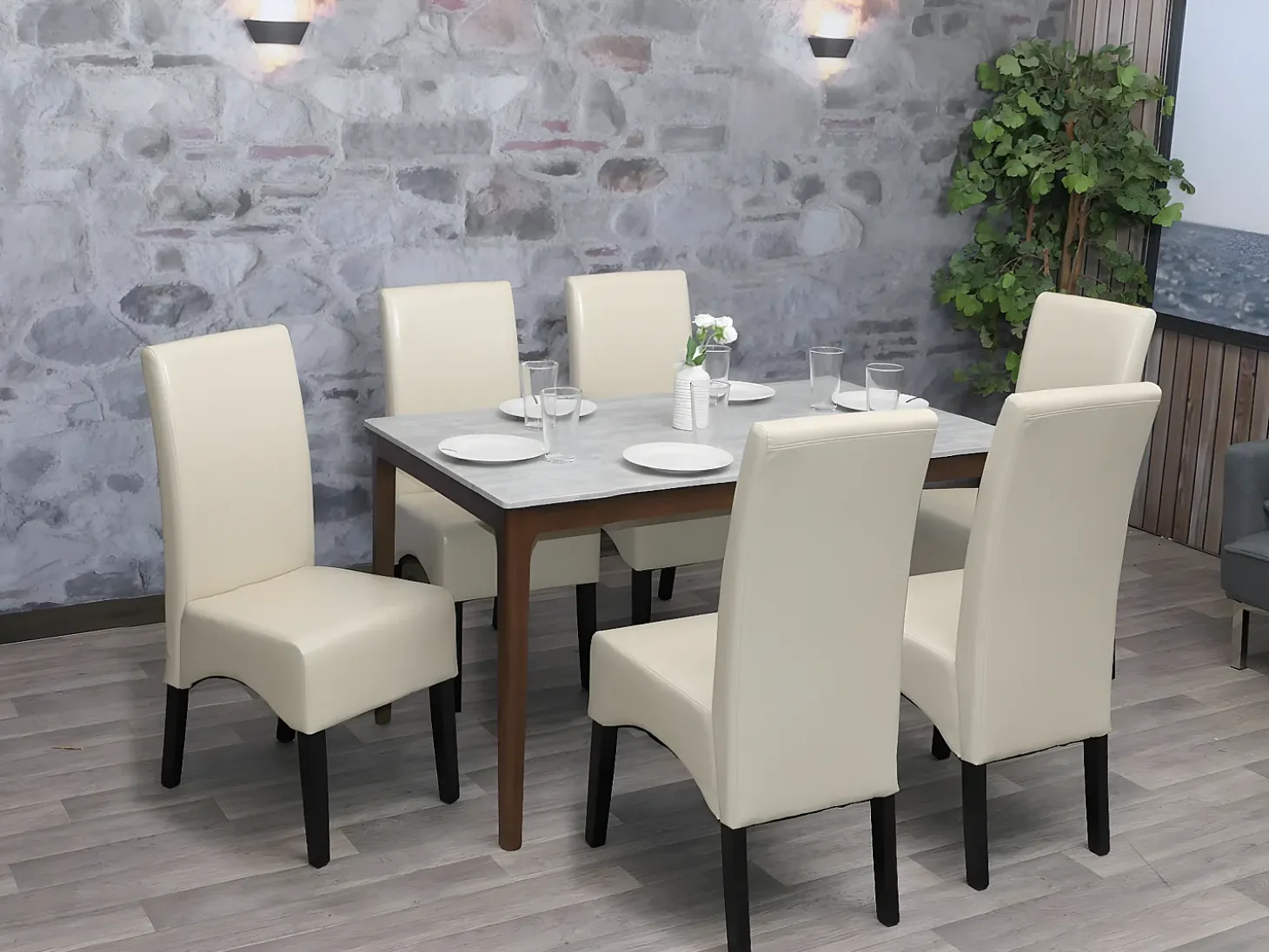 Silla de comedor Crotone, crema, patas oscuras