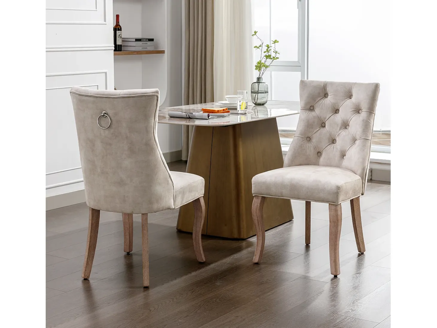 Silla de comedor de terciopelo beige, respaldo alto, botones, patas de madera maciza (51 x 57 x 100 cm)