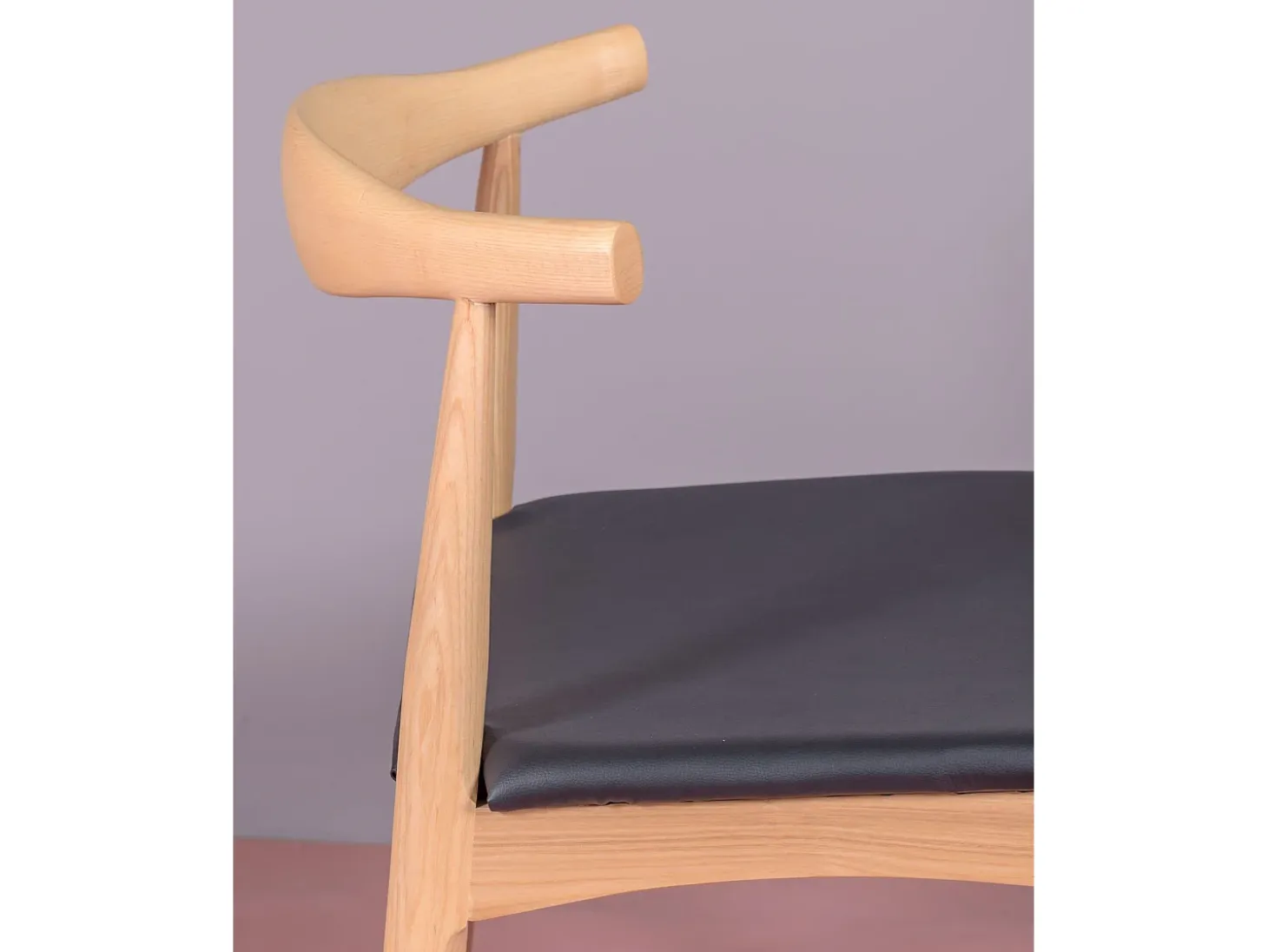 Silla de comedor en madera de fresno y cojín de polipiel - Elbow - Fresno Natural