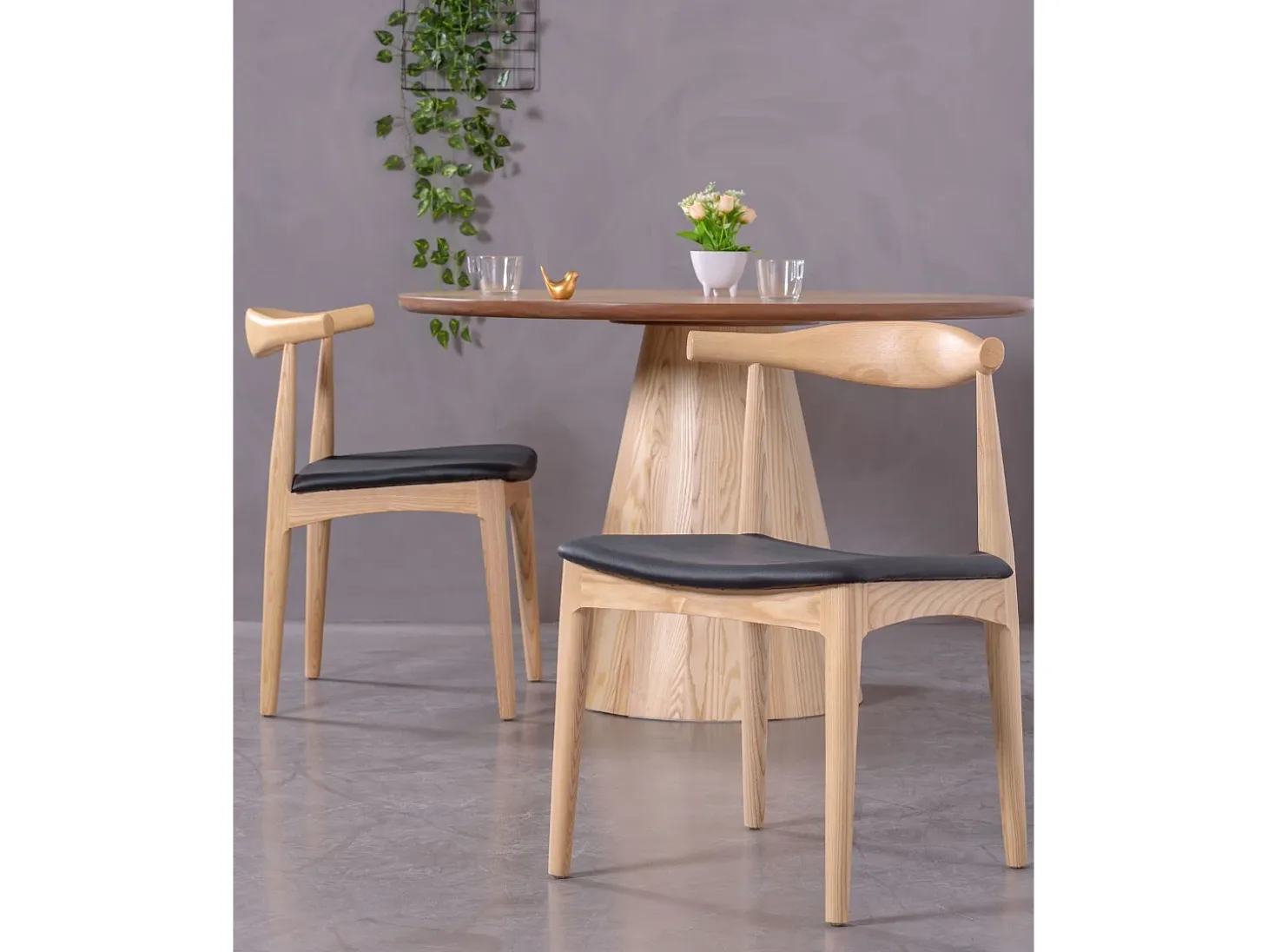 Silla de comedor en madera de fresno y cojín de polipiel - Elbow - Fresno Natural