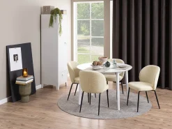 Silla de comedor Patricia beige.