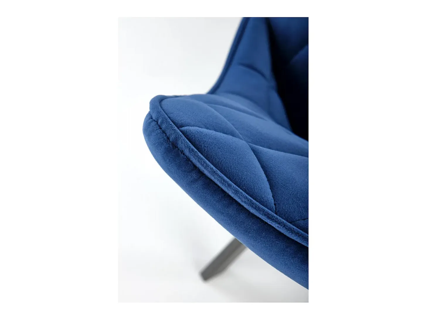 Silla de comedor tapizada en terciopelo azul con patas de metal negro ODUNA