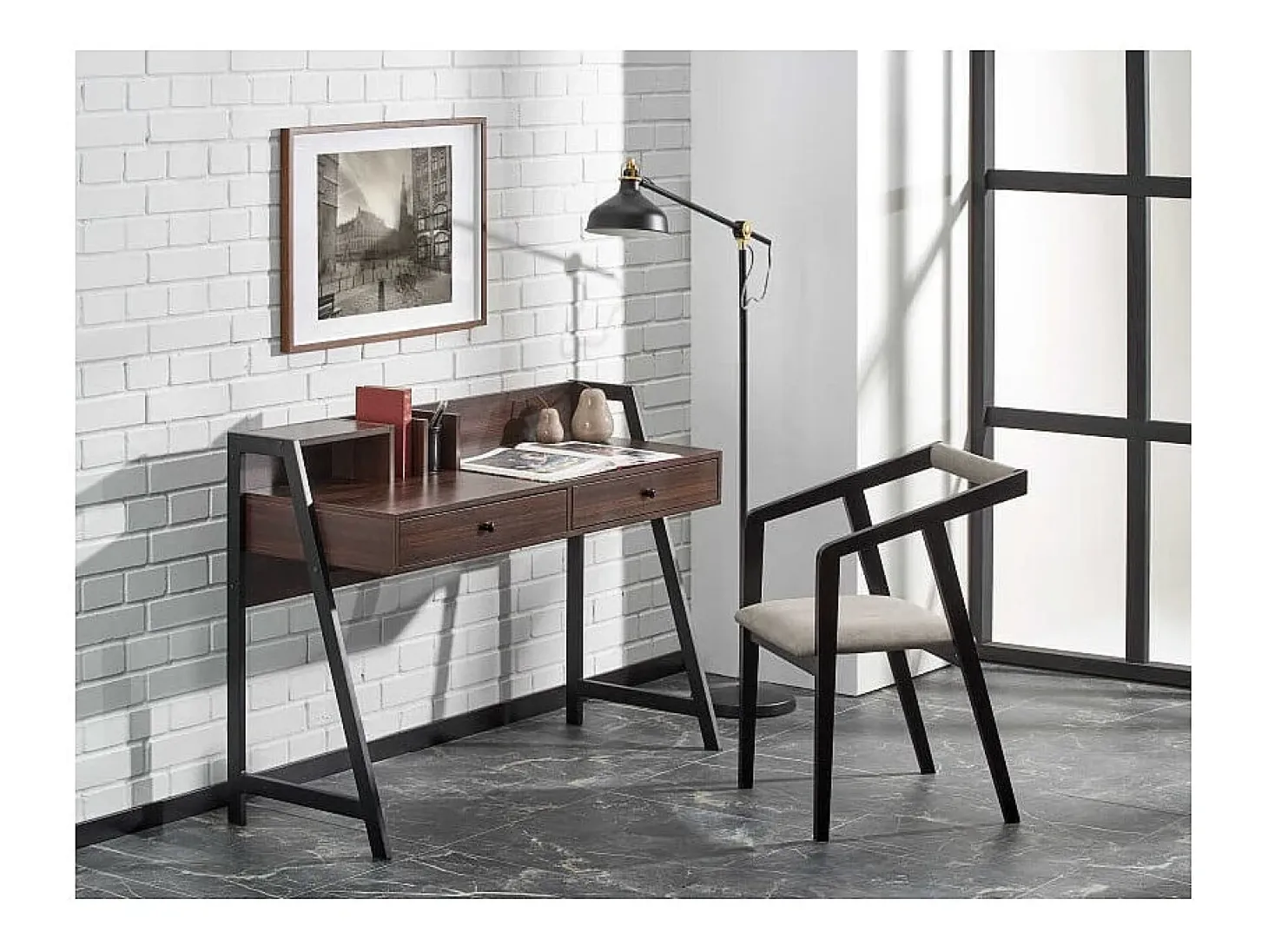 Silla de diseño con estructura de madera maciza negra y OCTANT de terciopelo gris