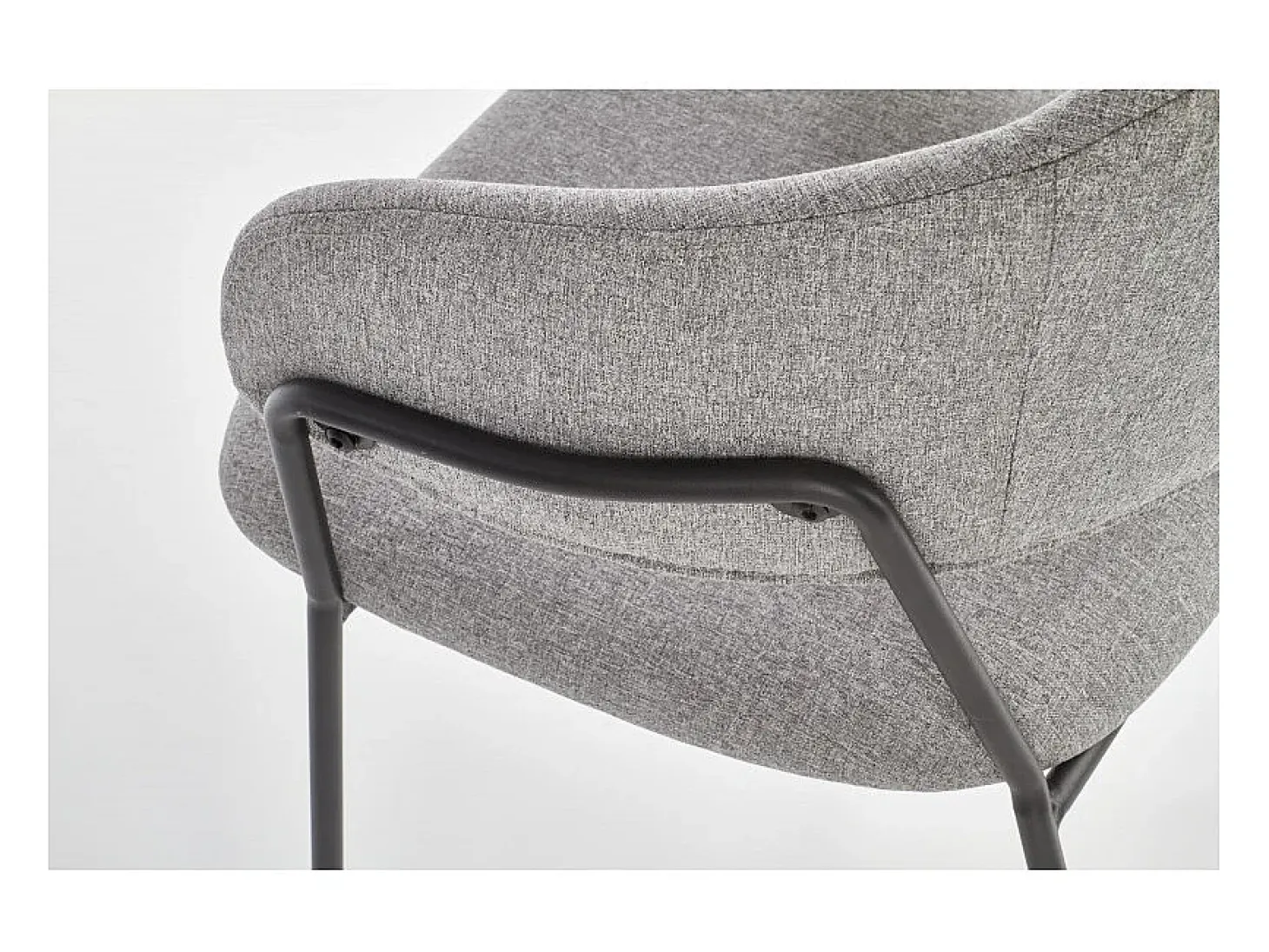 Silla de diseño en tejido gris claro y estructura de acero Cardiff negro