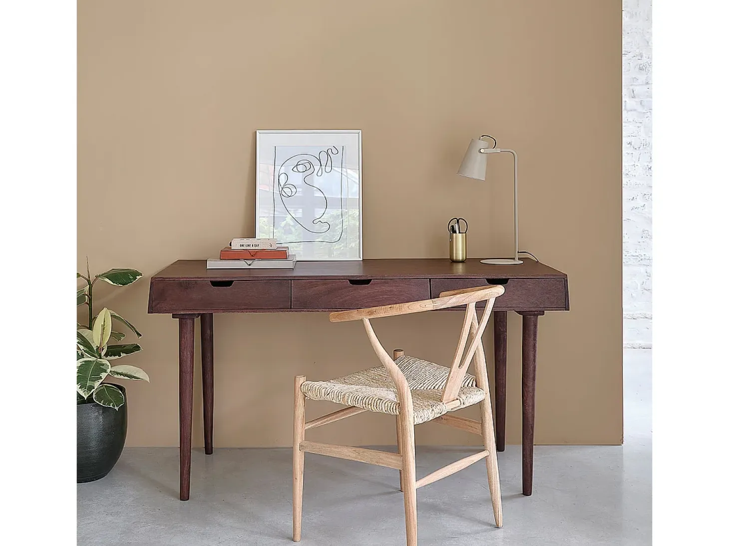 Silla de madera de mindi maciza y asiento de tela