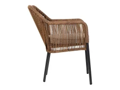 Silla de ratán marrón