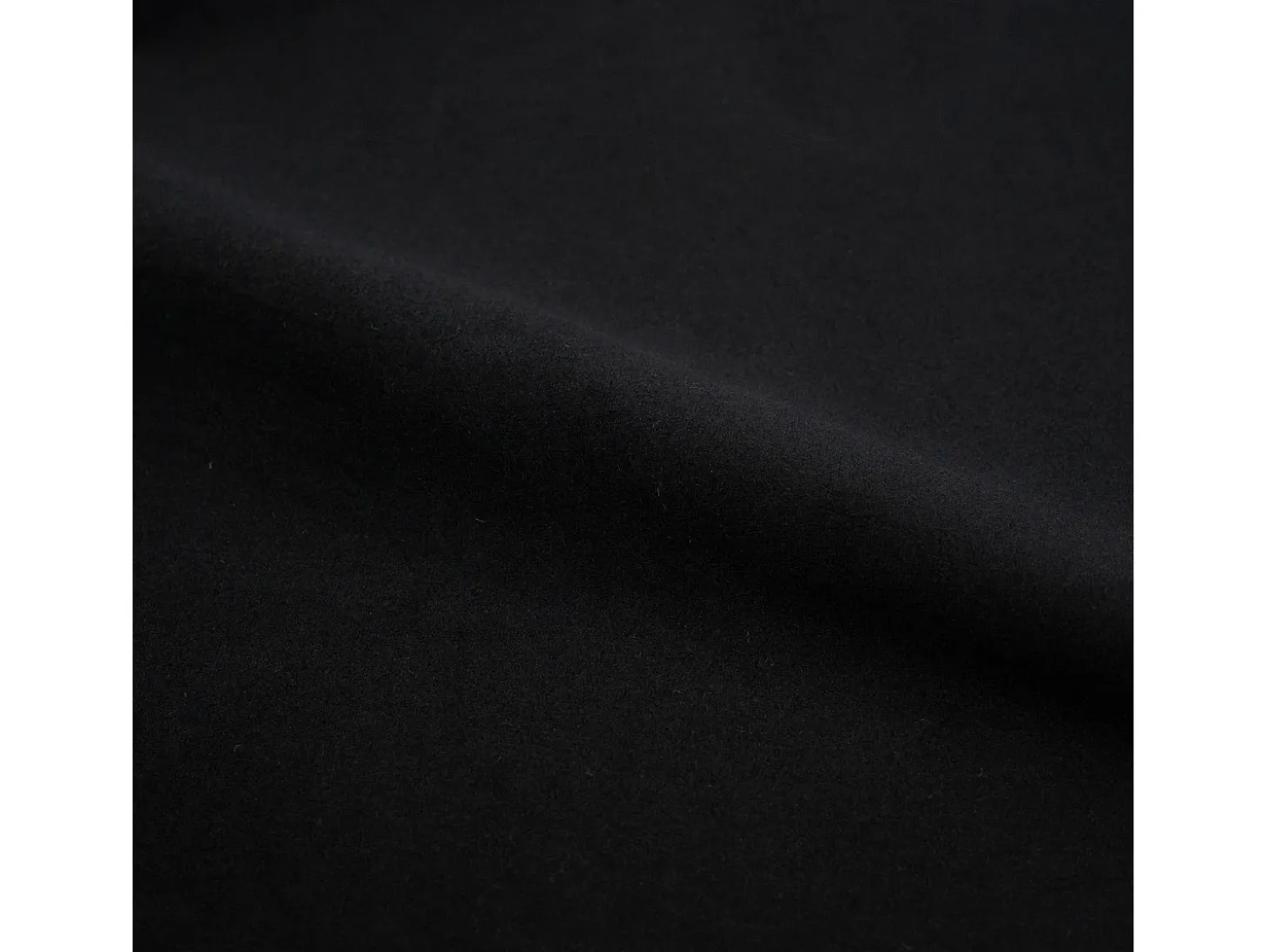 Silla en terciopelo negro y madera de nogal - Coccinelle