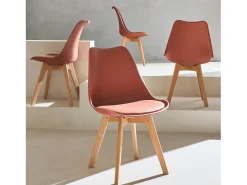 Silla escandinava con patas de madera de haya, set de 4 terracota