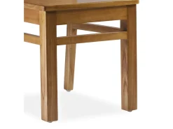 Silla ligera de madera maciza de Mindy Zandhu