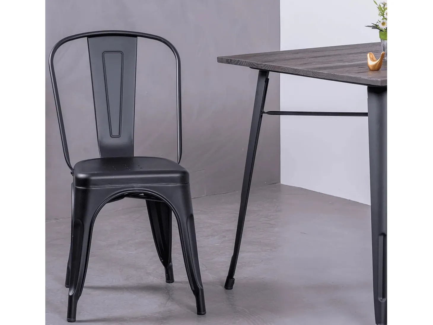 Silla metálica en acero de estilo industrial - Bistro - Negro