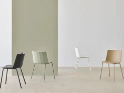 Silla moderna en polipropileno y metal Kova.-Color Blanco