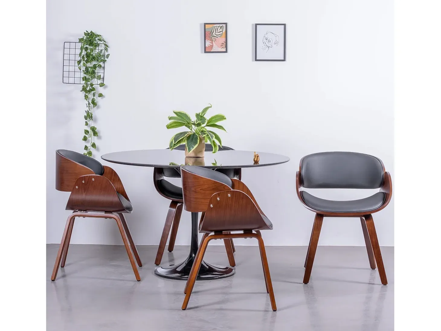 Silla nórdica con reposabrazos en madera oscura de nogal y tapizada en polipiel - Burrow S - Negro