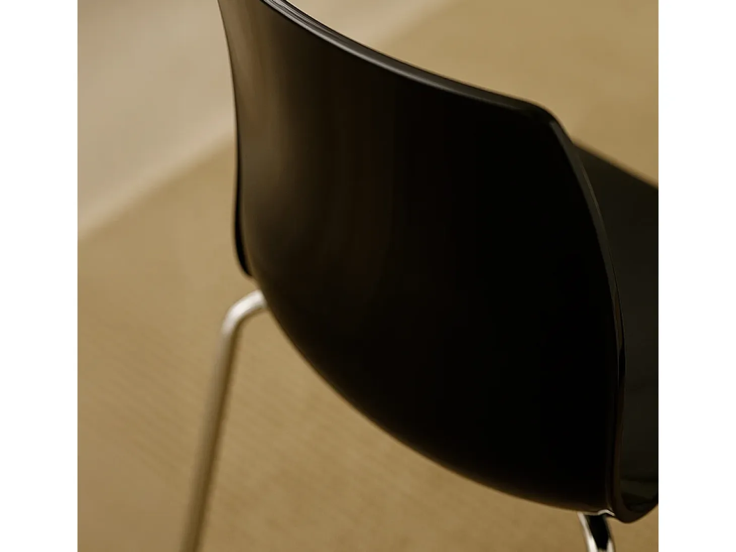 Silla para bar y cocina con soporte de acero apilable Lollipop Grand Soleil - Negro