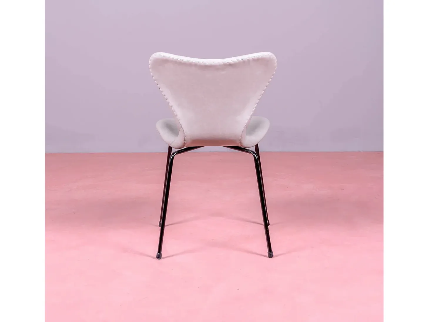 Silla vintage tapizada en polipiel desgastado - Seven - Gris