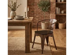 sillas de comedor de metal y madera estilo industrial steel wood arm - Marrón