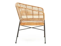Sillón KALIA de mimbre natural con patas de metal negro – interior y exterior