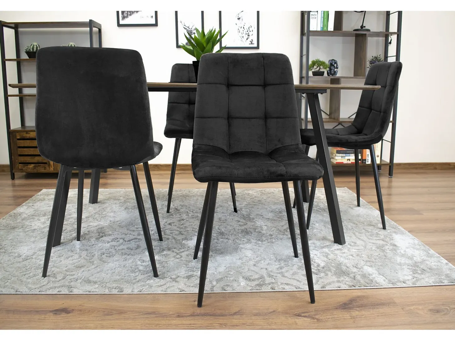 Sillón Valora PYRA de terciopelo negro, diseño moderno para sala de estar
