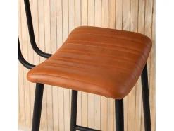 Taburete de bar de cuero marrón estilo vintage con elegantes patas de metal