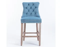 Taburetes de bar tapizados, juego de 2. Con remaches decorativos y patas de madera. Adornos cromados con remaches. Tapizado de terciopelo, azul claro.