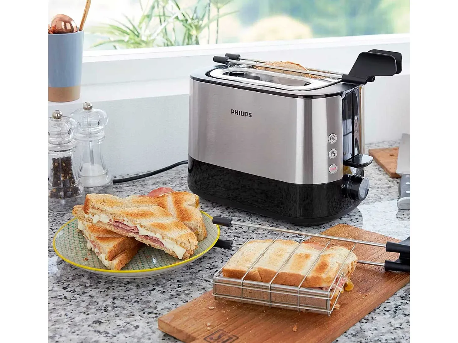 Tostador Philips HD2639/90 730W con rejilla para bollería inox