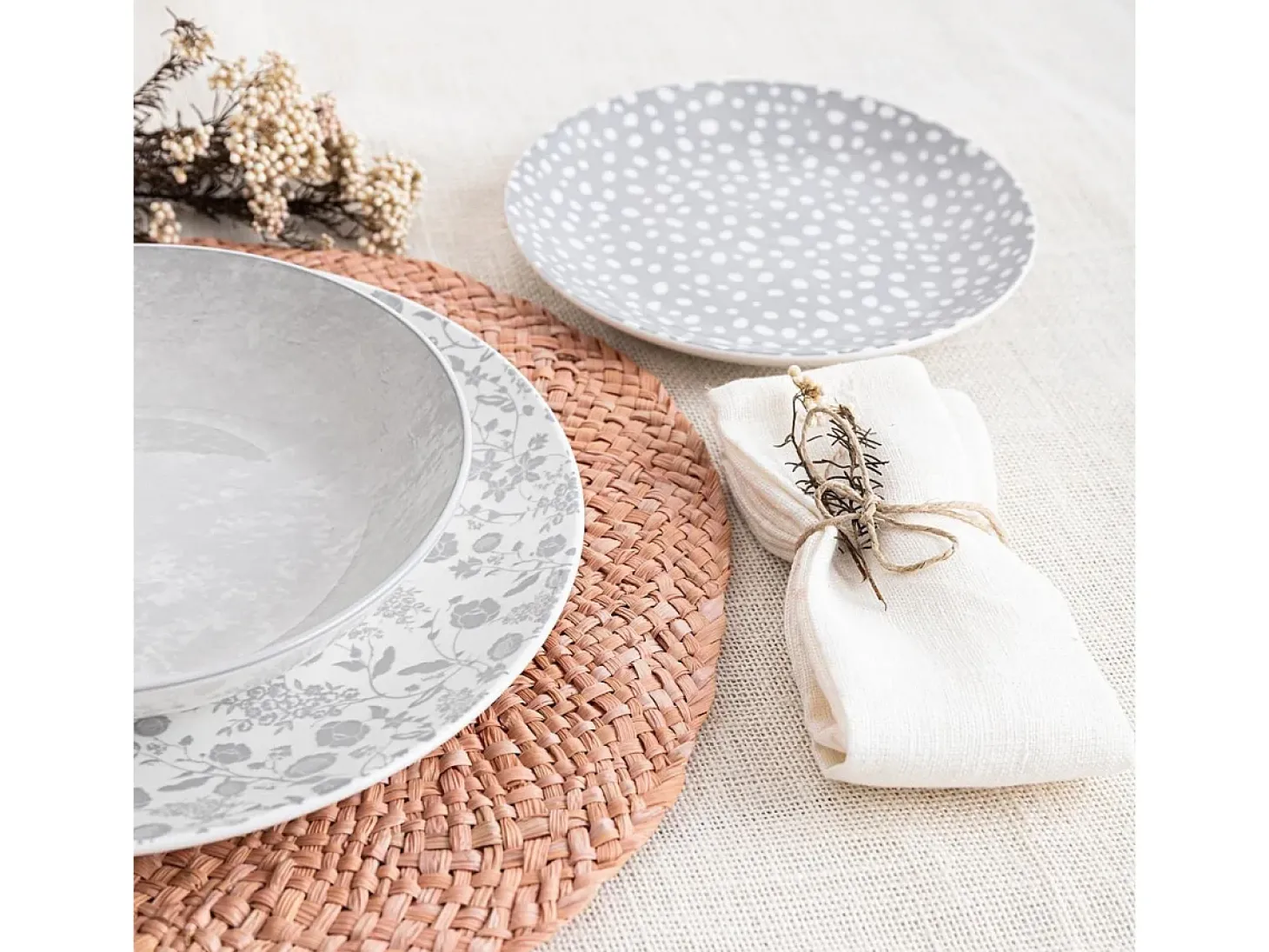 Vajilla Aquilea Bidasoa 18 piezas 6 servicios porcelana gris