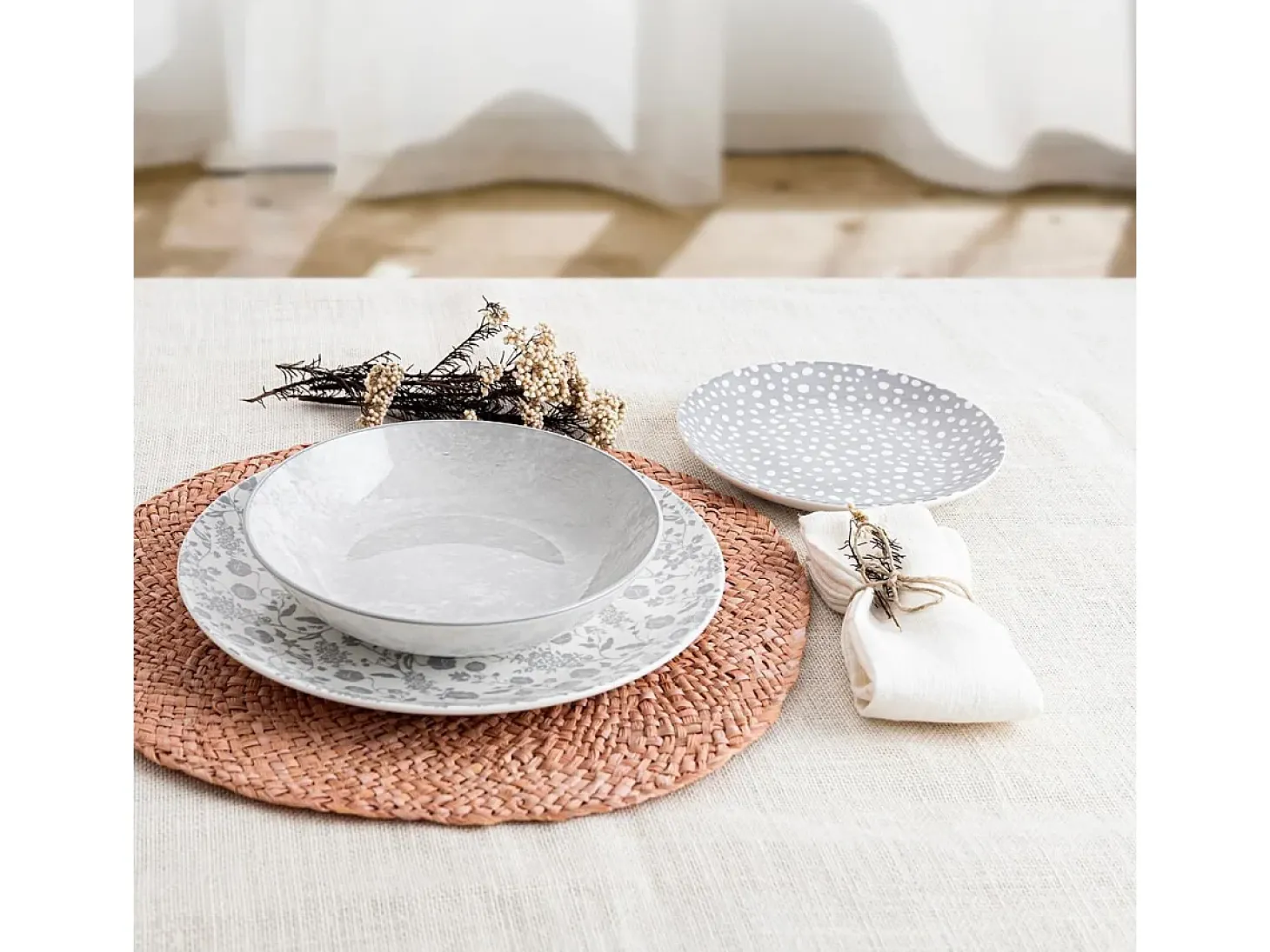 Vajilla Aquilea Bidasoa 18 piezas 6 servicios porcelana gris