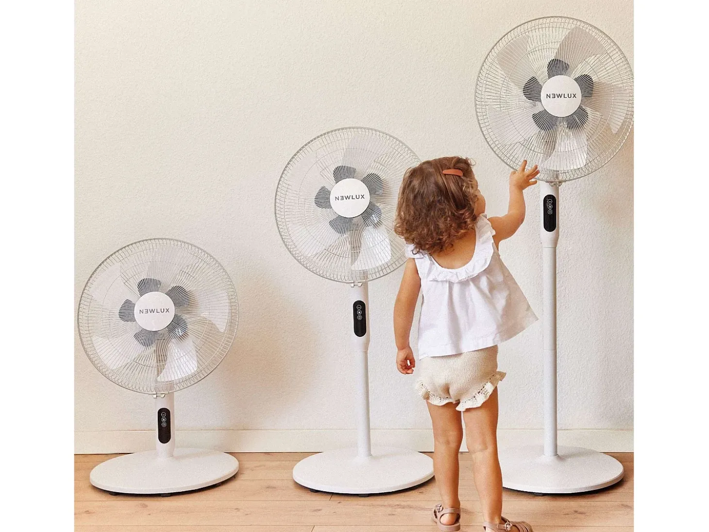 Ventilador de Pie Smart W1050 Blanco - Newlux
